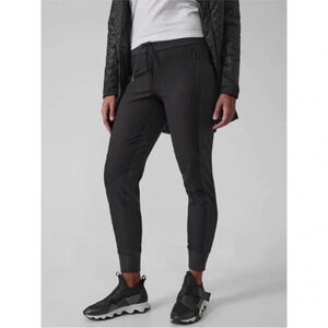 Athleta Headlands Hybrid Trek Jogger